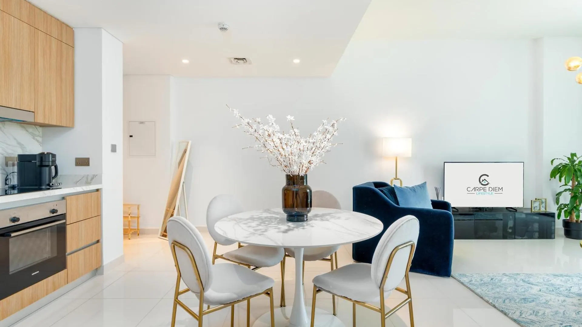 Beach Vista 2 - Beachfront Stunning - Full Sea Views Dubai United Arab Emirates