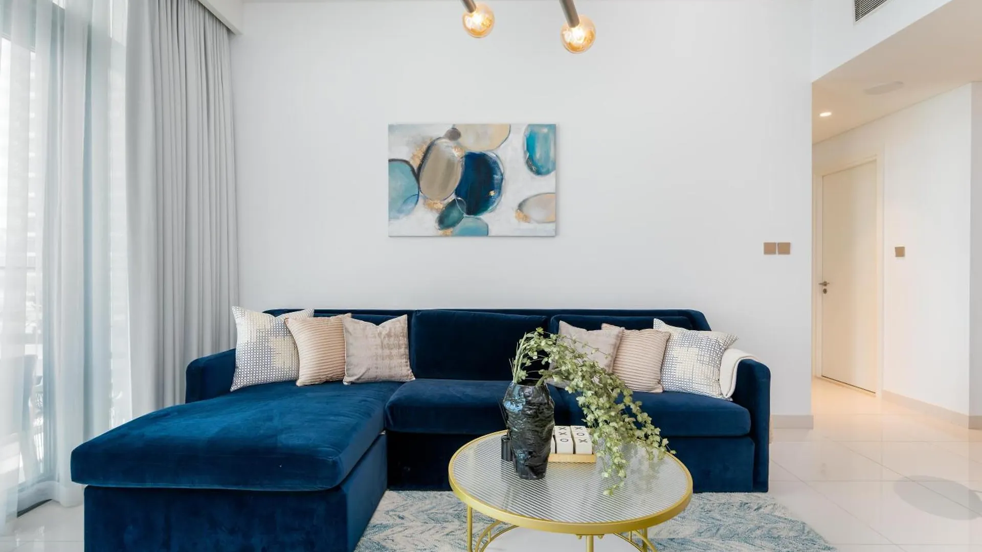 Beach Vista 2 - Beachfront Stunning - Full Sea Views Dubai